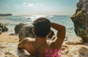 黄致列姓名分数61分