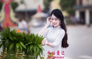 乔映霞姓名分数61分